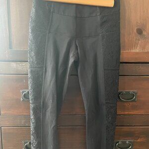 Karma Black / Lace Leggings - Size Small